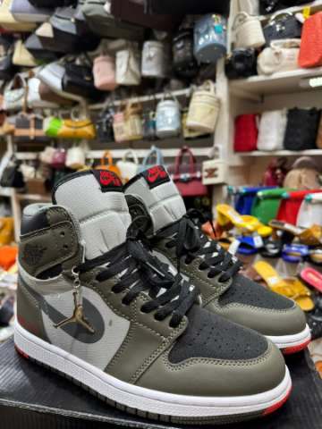 Jordan one – photo 2