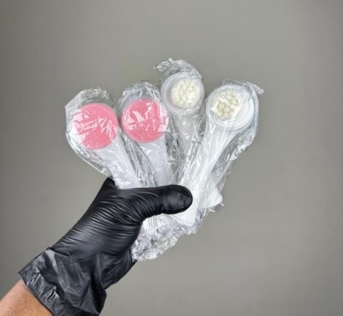 Brosse de visage manuel – photo 1